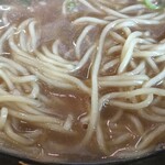 うま屋ラーメン - 麺アップ