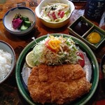 赤坂とん平 - 特上ロースカツ定食 2,200円