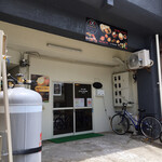 ローカル キッチン - 外観