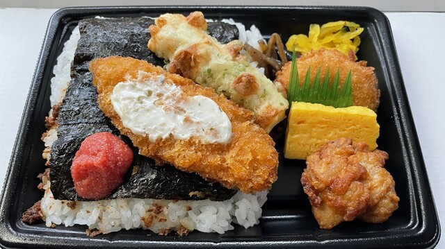 ファミリーマート 羽黒荒川店（FamilyMart） - 鶴岡（コンビニ・スーパー）の写真