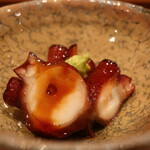 鮨 しみづ - 蛸の桜煮アップ