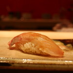 鮨 しみづ - 25日熟成シマアジ