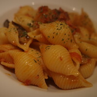 Osteria UVA RARA 横浜 - 
