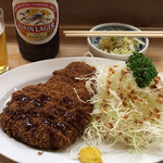 丸八とんかつ店 - 