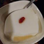 茶房ズ - 杏仁豆腐