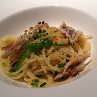 CONCA - パスタ：アナゴのオイルパスタ