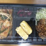 わ楽 - A豚キムチB鶏の唐揚げC厚焼き玉子