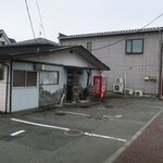 食堂 田舎家 - お店です