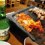 韓国料理豚ブザ - 