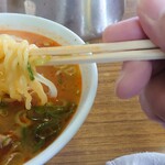 白ひげ食堂 - 麺リフト