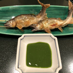 和やまむら - 鮎の塩焼き　盛り付け