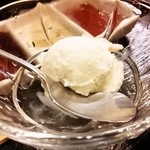 優花 - デザートアイス