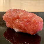 三笠鮨 - 口の中で、ホロっととろける様な食感…