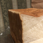 ブーランジェリー アンリエッタ - 湯種食パン