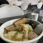 らー麺　Do・Ni・Bo - 煮干しおえびワンタン830円