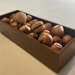 レストラン ウオゼン - 生ハム入りマカロン