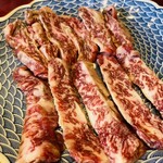 焼肉問屋 飛騨牛専門店 焼肉ジン - 上カルビ。