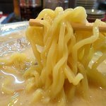 支那そば 北熊 - 麺は熊本の中でも太い方