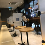 Cafe＆Bar DEUR - 店内