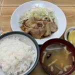 Marudai Horu - しょうが焼き定食　600円