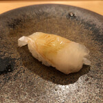 木挽町 とも樹 - 真子鰈のにぎり