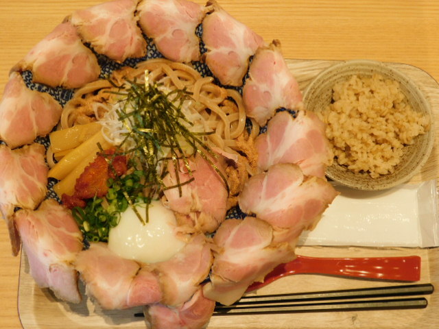 全粒粉生うどん 手練れ 新宿御苑店 新宿御苑前 うどん 食べログ