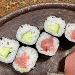 すし徳 - 巻物は「鉄火巻き」と「かっぱ巻き」です！