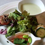 Kumobatei - ランチセットの『高原野菜サラダと前菜の盛り合わせ』