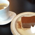 Cafe&Bar BooN - ケーキセット（チョコテリーヌ）