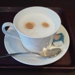 Boulangerie et Cafe Main Mano - カフェ・オレ（400円）