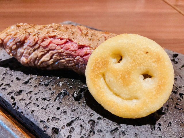 溶岩焼ステーキ お肉のせごはん Meat Thousand 藤が丘 ステーキ 食べログ 溶岩焼ステーキ お肉のせごはん Meat Thousand 藤が丘 ステーキ 食べログ