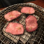 炭火焼肉 だい苑 - 