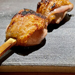 とり茶太郎 - ほろほろ鳥のソリ　見てこの皮目の美しさ！焼鳥屋は須く勉強に来たほうが良いよ