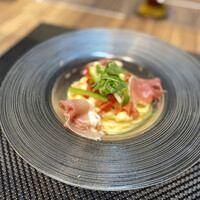 ポム・ダダン - 