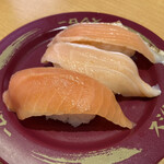 Sushi Ro - サーモン三貫盛り＠150円