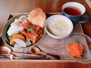 GAFLO CAFE by Flower FIELD