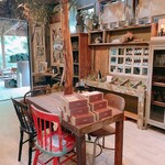 GAFLO CAFE by Flower FIELD