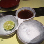 かもすや酒店 - 【焼物②】焼肉の味付け用、ぽん酢、岩塩、柚子の3種類