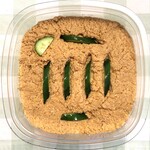 すみれ醗酵本店 - 野菜をカットして埋め込むだけ