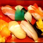 日本橋 - 日曜日ランチの握り