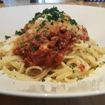 ボーノ - ボロネーゼの横顔