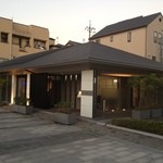 ル　シャン  - 全景