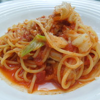 レストランアマデウス - 2012-10-20アミューズランチブッフェ（北海フェア）3900円豚肉とキャベツのアラビアータソース　パルメザン風味