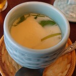 おすしやさん魚忠 - サービスの茶碗蒸し