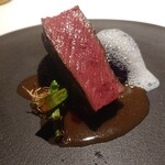 レスピラシオン - Ciervo con verduras de temporada 日本鹿