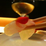 Takeichi - プリプリの真鯛、花と一緒にどうぞ～