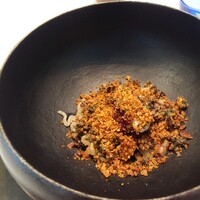 Installation Table ENSO L'asymetrie du calme - ビーツと梅山豚ラグーのタルタル麺