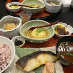 鈴波本店 膳処 - 