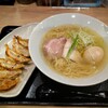 麺屋 たけ井 エミル高槻店