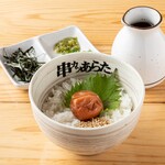 Various dashi chazuke (salmon, plum, mackerel)